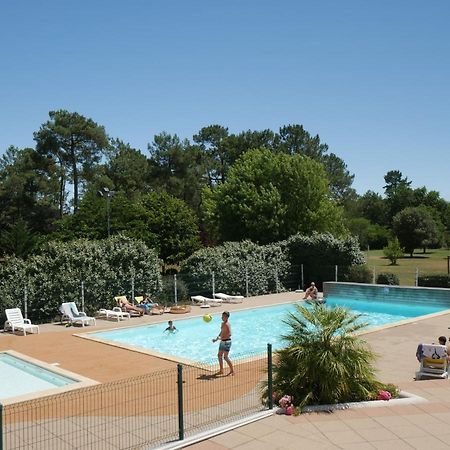 Ulvf Les Hibiscus Hotel Saint-Jean-de-Monts Exterior foto